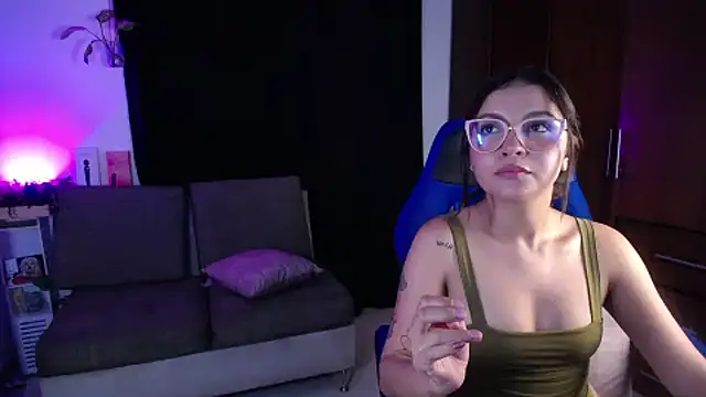 Snapshot of medusa_025 chatting on 12-19-24, 07:29 medusa 025 online show from 12-19-24, 07:29