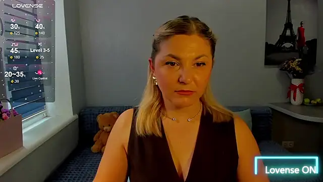 Snapshot of sweet___margaret chatting on 05-08-26, 01:27 sweet margaret online show from 05-08-26, 01:27