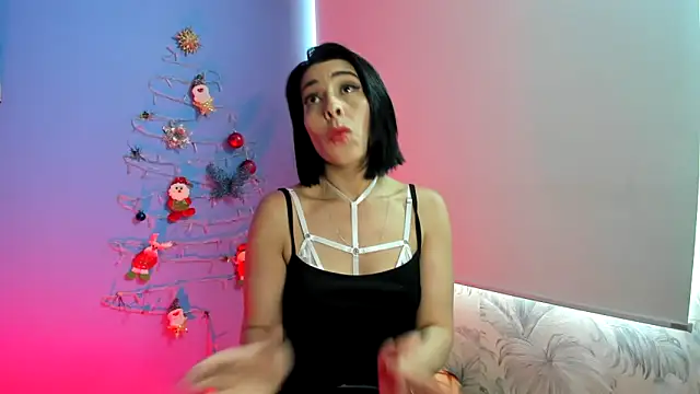 AdelleLennox cg online show from 12-21-24, 02:37