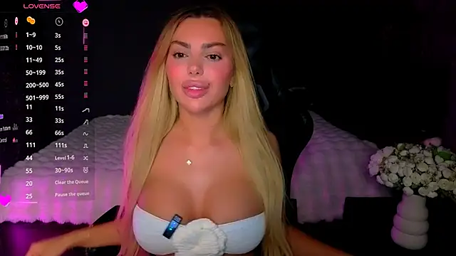 babyleilaa online show from 05-22-26, 08:03
