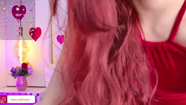 Flor delunaa online show from 02-16-26, 12:34