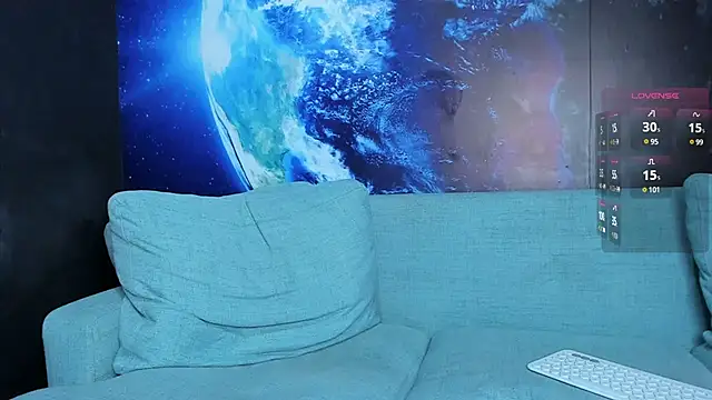 delessandro world online show from 03-23-25, 03:21