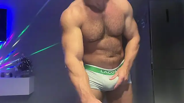 KarlosRichi online show from 01-06-25, 03:29