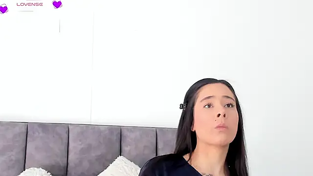 VeronicaTonu online show from 02-20-25, 03:19