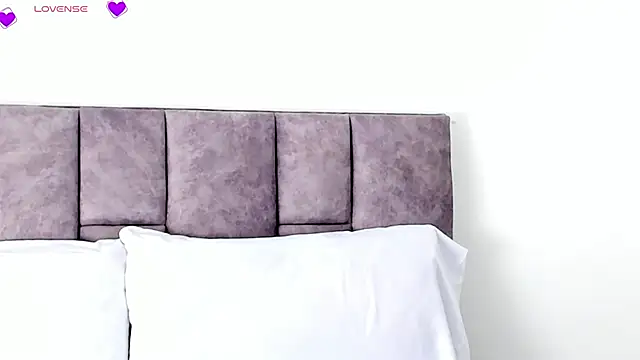 VeronicaTonu online show from 03-11-25, 02:51