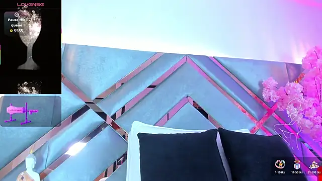 Snapshot of LiaaGenner chatting on 11-08-25, 02:34 LiaaGenner online show from 11-08-25, 02:34