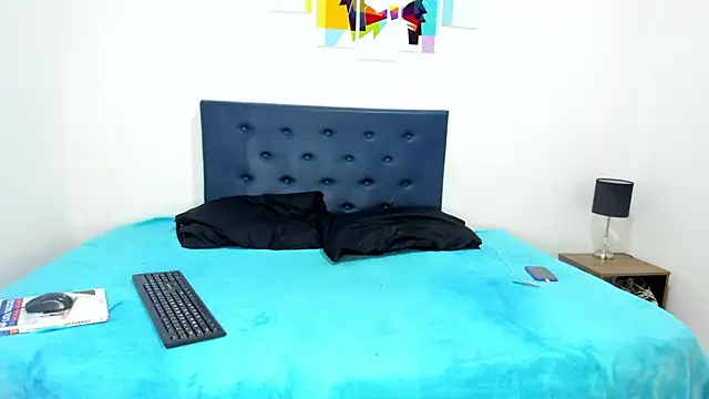 brenda sofia2 online show from 10-24-25, 08:05