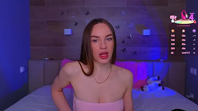 SaraCros online show from 03-31-26, 05:41