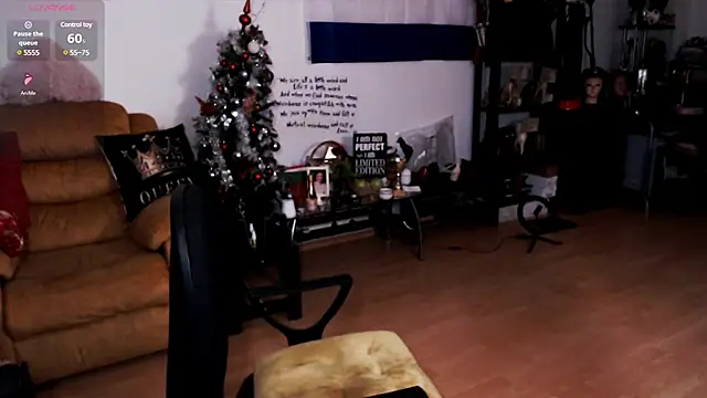 Snapshot of Imperatriza chatting on 03-16-25, 11:36 Imperatriza online show from 03-16-25, 11:36