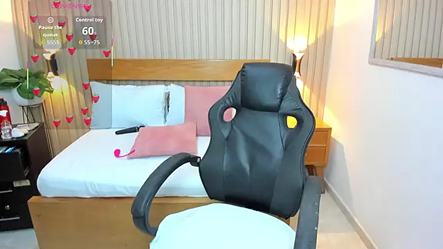 luciana ballesteros  online show from 03-20-26, 12:21