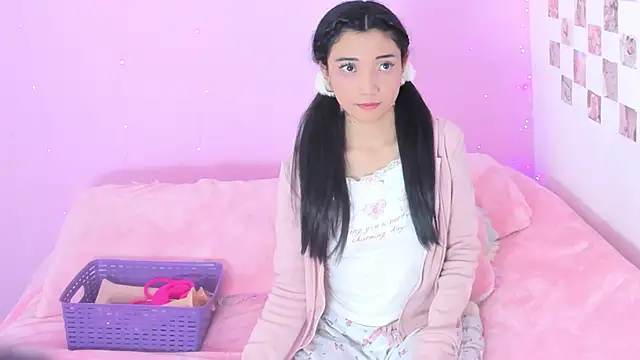 MIDORI BACK 01 online show from 02-07-25, 12:20