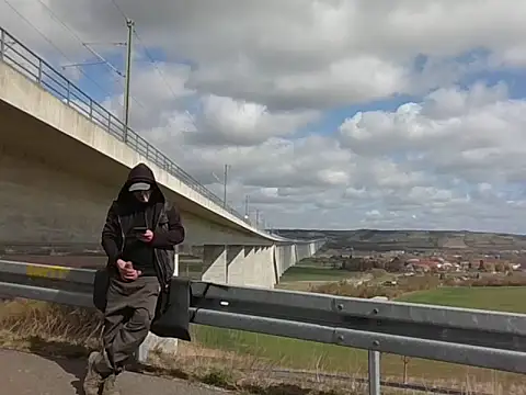 Snapshot of BigHenrySNC chatting on 03-29-26, 10:59 BigHenrySNC online show from 03-29-26, 10:59