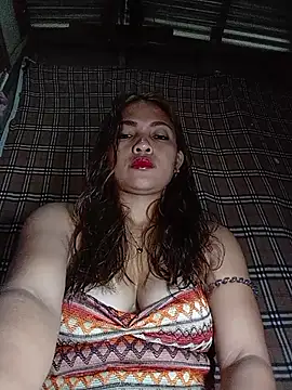 prettybella4u online show from 07-15-26, 11:54