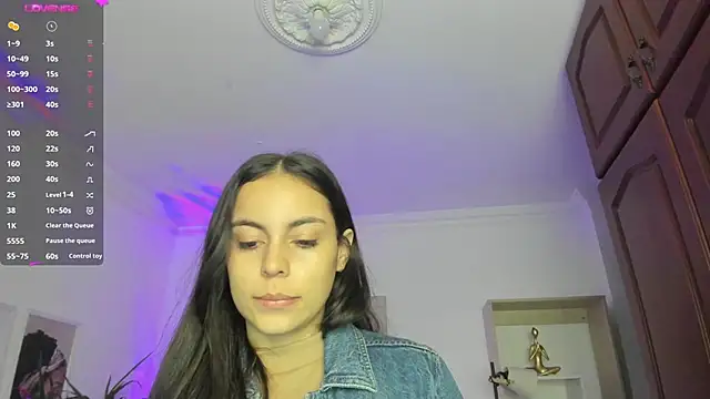 Snapshot of Aleejaa__ chatting on 02-12-25, 11:07 Aleejaa online show from 02-12-25, 11:07