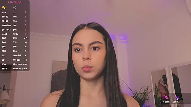 Snapshot of Aleejaa__ chatting on 10-13-25, 12:05 Aleejaa online show from 10-13-25, 12:05