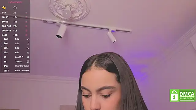 Snapshot of Aleejaa__ chatting on 10-20-25, 11:32 Aleejaa online show from 10-20-25, 11:32