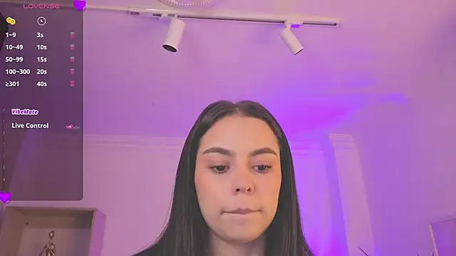 Aleejaa   online show from 11-07-25, 11:21