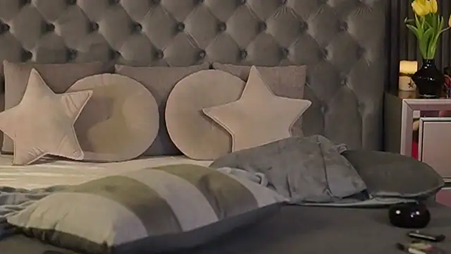 AmelyNoir online show from 01-19-25, 01:53