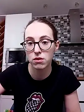 MartiniiSelenna online show from 02-08-25, 06:54