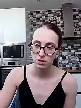 MartiniiSelenna online show from 02-28-25, 12:52