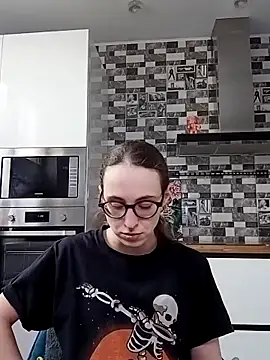 MartiniiSelenna online show from 03-19-25, 06:35