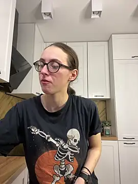 MartiniiSelenna online show from 11-16-25, 06:41