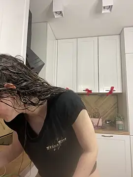 MartiniiSelenna online show from 01-06-26, 07:01