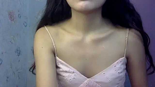 Snapshot of binisa_45 chatting on 12-22-24, 03:33 binisa 45 online show from 12-22-24, 03:33