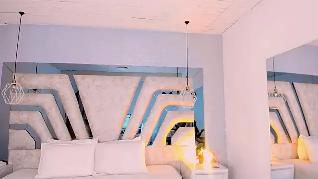 AngelineHeet online show from 10-07-25, 02:42