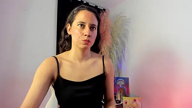 lovely kitt online show from 09-12-25, 12:00