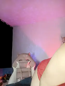 lovely kitt online show from 11-04-25, 02:21