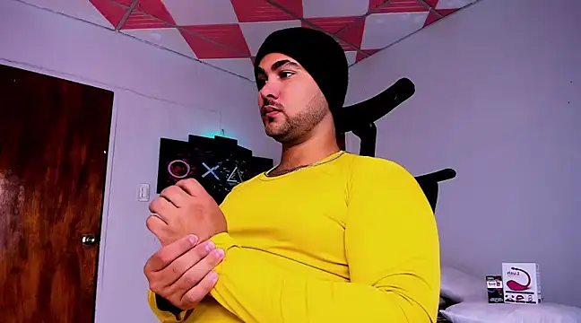 Sebas-hott online show from 01-21-25, 03:15