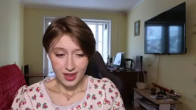 MalvinaBlum online show from 11-13-25, 03:49