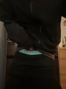 Snapshot of saku_chan_live chatting on 03-07-25, 07:38 saku chan live online show from 03-07-25, 07:38