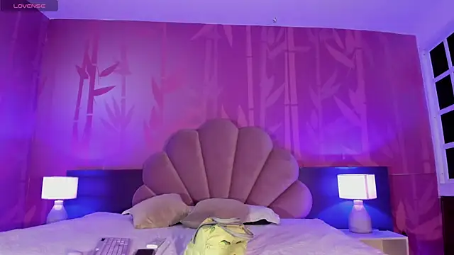 sabrinamilani online show from 02-13-25, 12:13