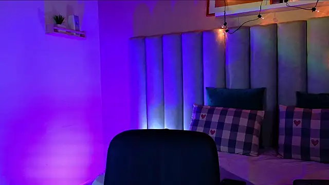 alaia-rogers online show from 10-21-25, 11:22