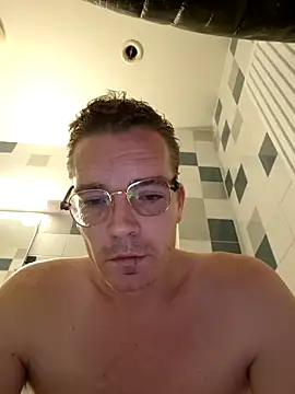 Boyka187xh online show from 12-19-25, 02:18