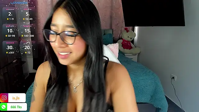 Snapshot of isa_bellaa0 chatting on 01-28-25, 10:34 isa bellaa0 online show from 01-28-25, 10:34