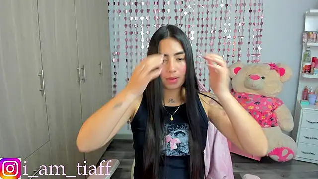 tifany tay2 online show from 07-11-26, 04:59