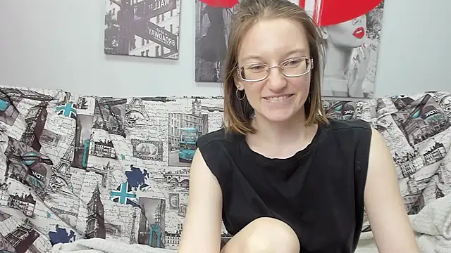 Snapshot of Fiery_mary chatting on 02-17-25, 12:05 Fiery mary online show from 02-17-25, 12:05