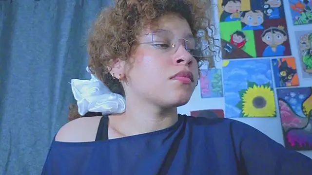 Ada gales  online show from 07-25-26, 03:15