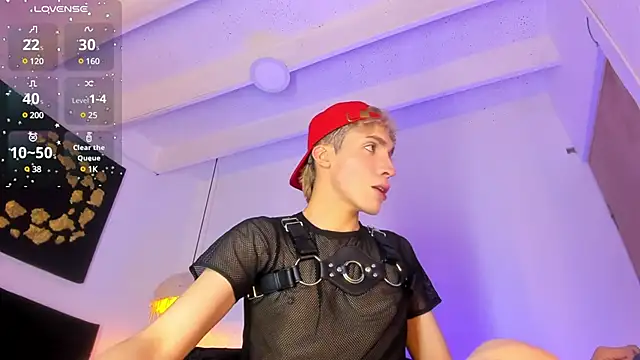 Snapshot of Angel_Snowhotxxx chatting on 03-11-25, 06:53 Angel Snowhotxxx online show from 03-11-25, 06:53