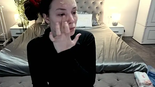 IceDanielles online show from 03-16-26, 01:37