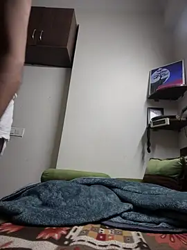 Carmelia10 online show from 12-30-24, 03:35