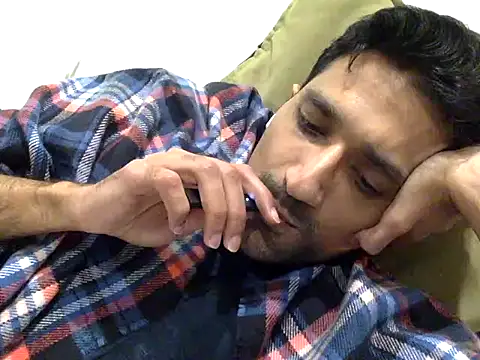 Carmelia10 online show from 01-18-25, 09:24