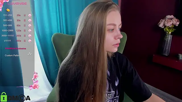 Polumna cute online show from 01-28-25, 09:41