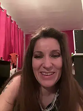 Lwhite1 online show from 01-05-25, 11:44