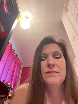 Lwhite1 online show from 03-19-25, 06:12