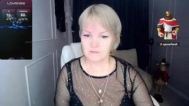 Snapshot of Juarnea chatting on 02-01-25, 01:41 Juarnea online show from 02-01-25, 01:41