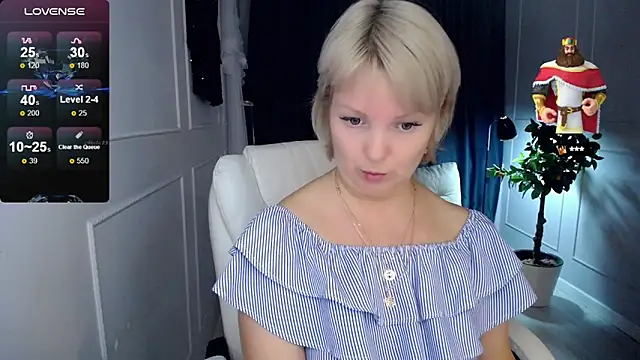 Snapshot of Juarnea chatting on 02-04-25, 08:17 Juarnea online show from 02-04-25, 08:17